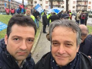 Nella fotografia: Il Segretario Provinciale SAP di Novara Michele Frisia col Segretario Generale Gianni Tonelli a Pontiasseve (FI)